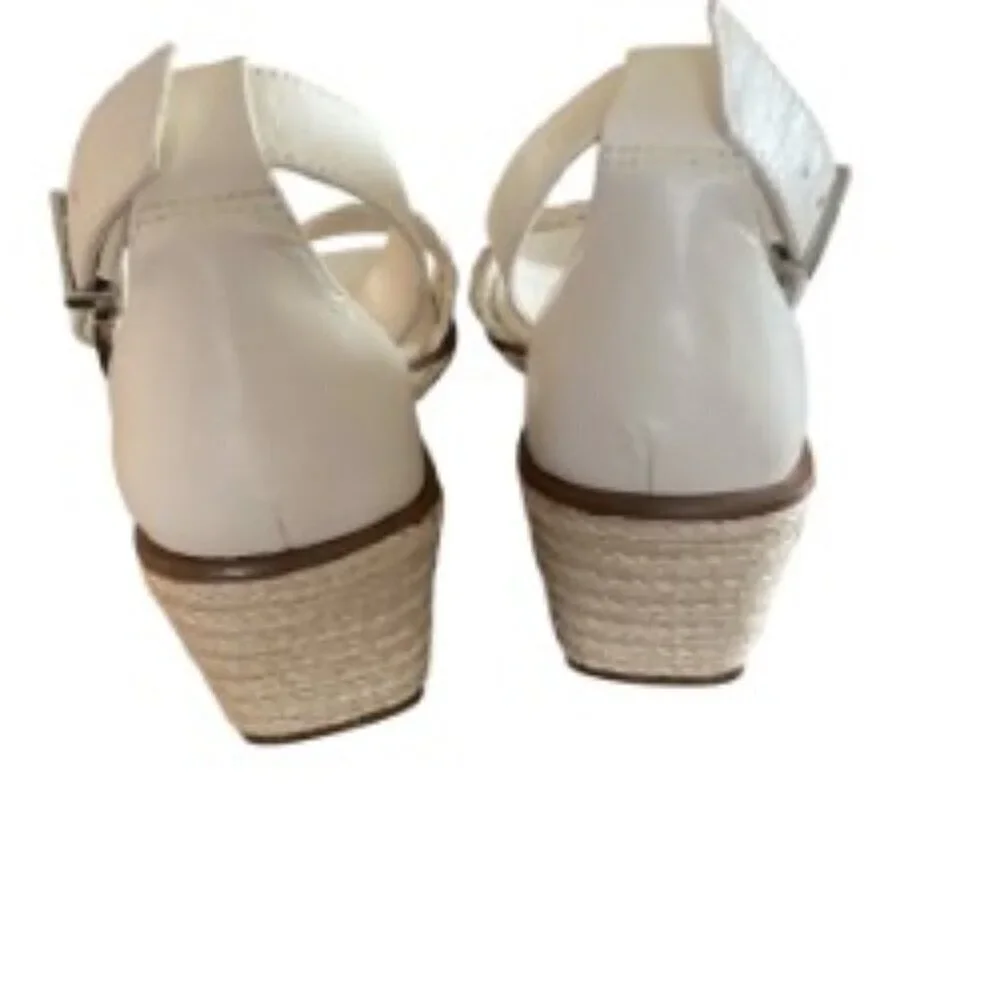 Vince Camuto Bretandi Wedge Sandal in Coconut Cream 8.5
